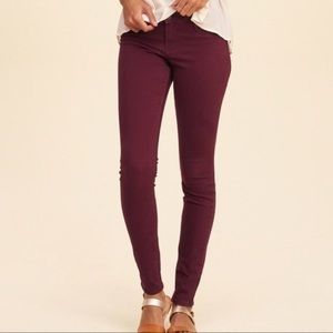 Hollister Super Skinny Jeans